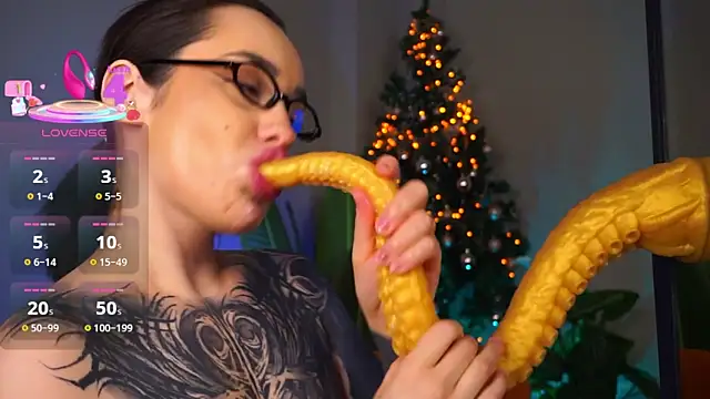 Snapshot of EvaCanton chatting on 01/07/26, 02:25 EvaCanton online show from 01/07/26, 02:25