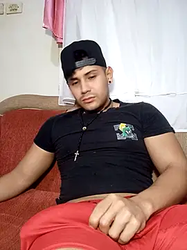 AlexisSpears  online show from 01/06/25, 05:52