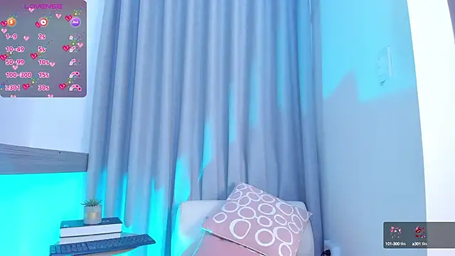 Lucyortiz  online show from 03/05/25, 10:54