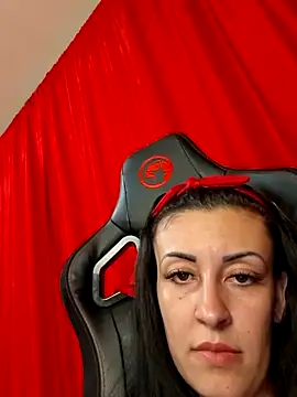 Snapshot of loryyy_sexyyy chatting on 05/26/26, 08:38 loryyy sexyyy online show from 05/26/26, 08:38
