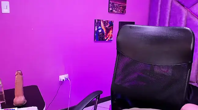 Amy hoy69 online show from 02/10/25, 08:42