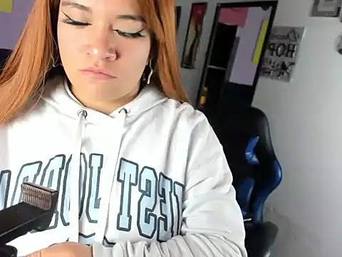 Amy hoy69 online show from 09/11/25, 02:55