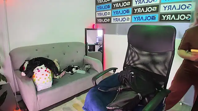 Amy hoy69 online show from 09/19/25, 02:35