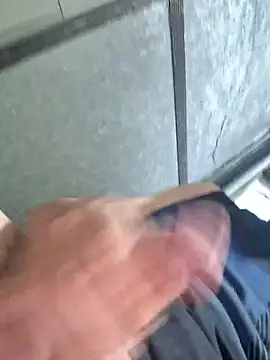 thiagop1050 online show from 03/26/26, 11:21