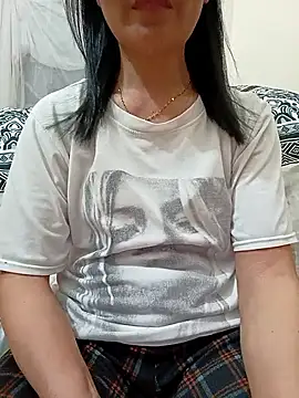 Asian girl13 online show from 03/20/26, 02:00