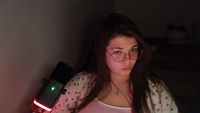 helengilmor online show from 03/05/26, 06:15