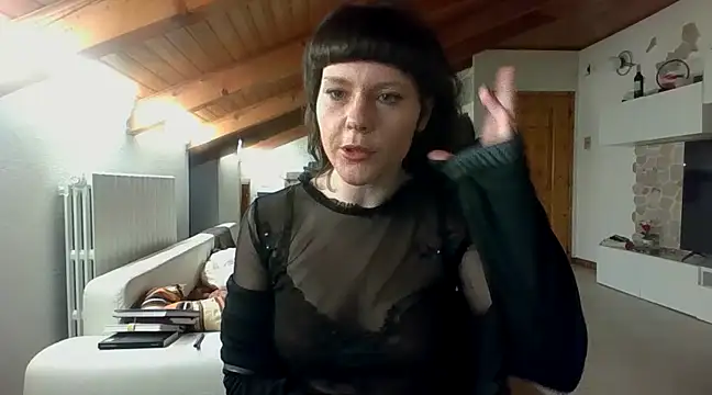 OniricFemme online show from 02/24/25, 06:16