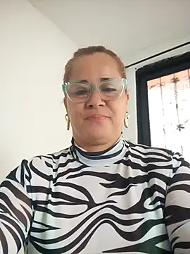 natally ross21 online show from 09/28/25, 12:43