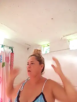 natally ross21 online show from 10/18/25, 11:44