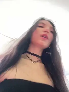 loly-yandere online show from 12/17/24, 08:21