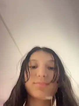 loly-yandere online show from 12/27/24, 12:29