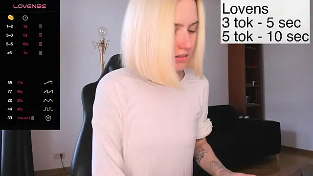 Sexy Sweets online show from 10/29/25, 09:44