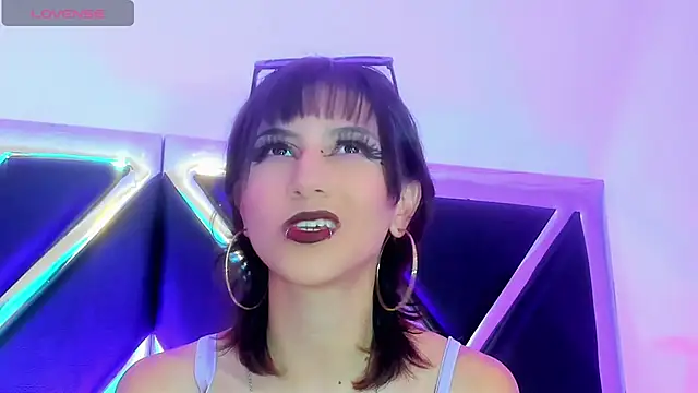 Snapshot of Naomi-Haruno chatting on 01/10/25, 04:12 Naomi-Haruno online show from 01/10/25, 04:12