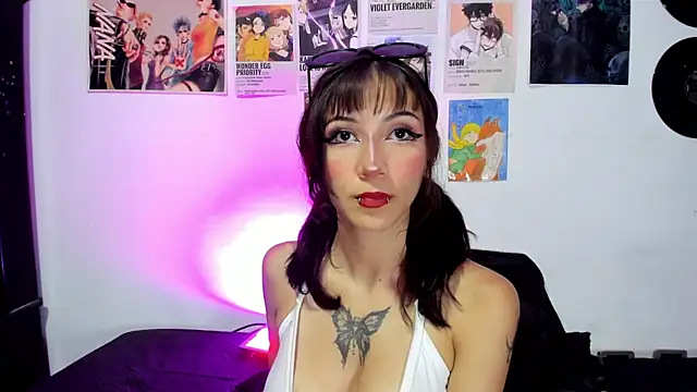 Snapshot of Naomi-Haruno chatting on 10/09/25, 09:13 Naomi-Haruno online show from 10/09/25, 09:13