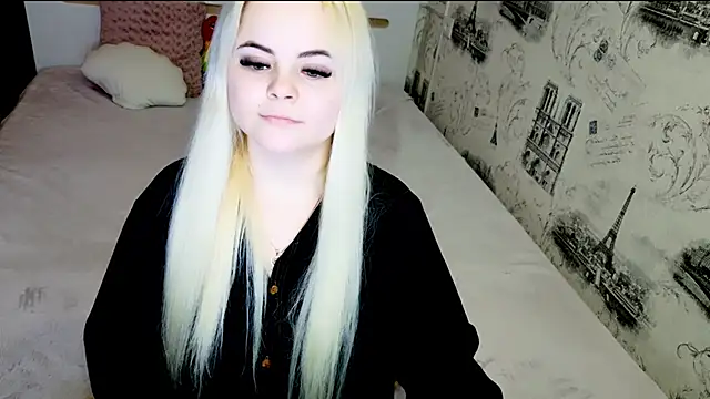 lovely-eyes online show from 04/21/26, 07:17