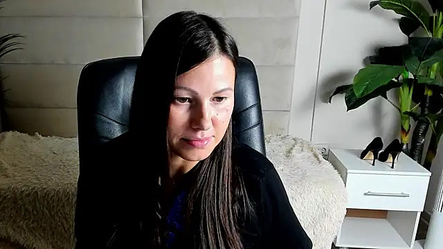 Dana  dom online show from 10/26/25, 02:01