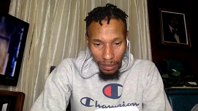 KingDerRico online show from 11/08/25, 02:01