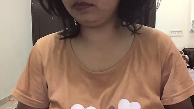 Gulaboo bhabi online show from 03/23/25, 12:15