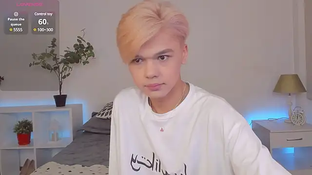 Felix Rey online show from 01/30/25, 03:51