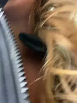 Snapshot of Sweet___Emily chatting on 01/22/25, 06:41 Sweet   Emily online show from 01/22/25, 06:41