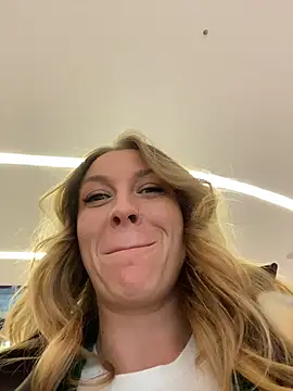 Sweet   Emily online show from 01/12/26, 12:43