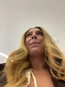 Sweet   Emily online show from 02/15/26, 03:20