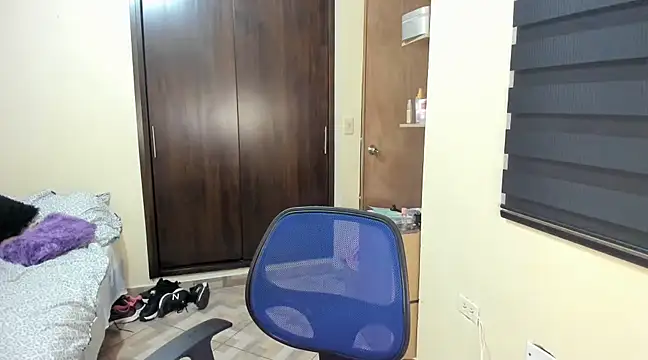 Amy Walker online show from 02/17/25, 06:59