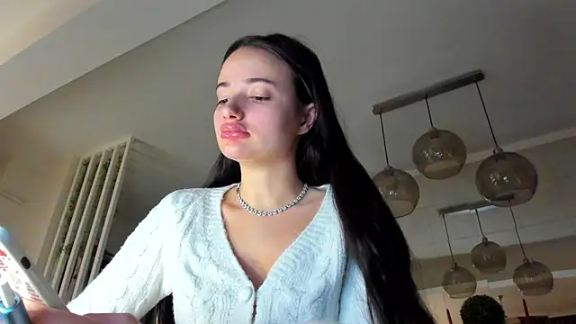 IreneVON online show from 12/19/25, 03:57