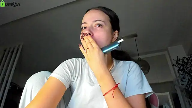 IreneVON online show from 04/18/26, 03:32