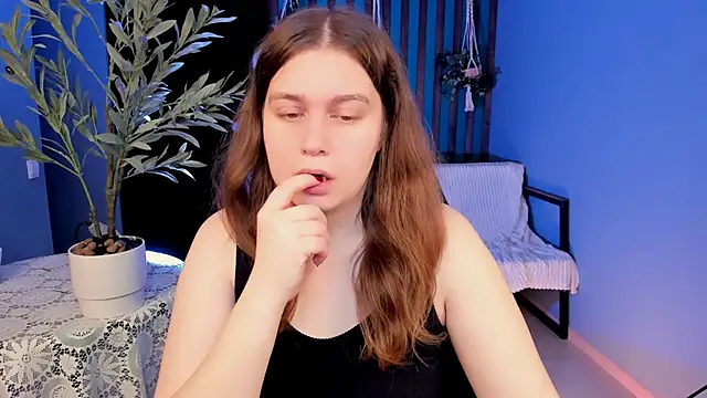 FioraMarmoris online show from 03/15/26, 05:24