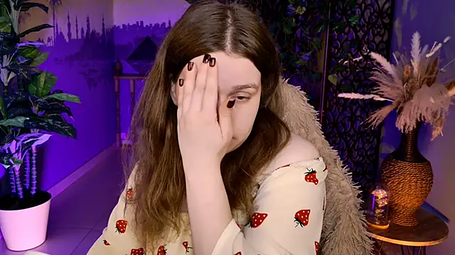 FioraMarmoris online show from 06/04/26, 06:30