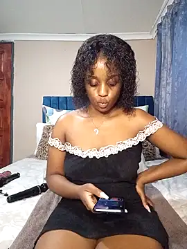 Queen-Chocolate online show from 02/02/25, 08:41