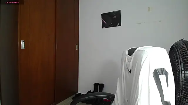 venelope1 online show from 03/15/25, 01:30