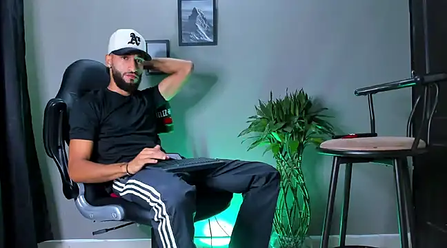 Damian 022 online show from 01/04/25, 03:07