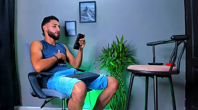 Damian 022 online show from 03/14/25, 09:54