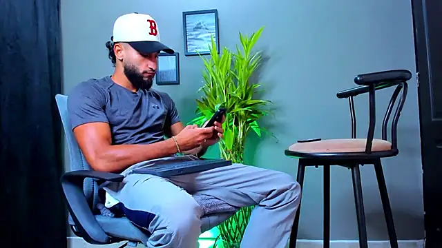 Damian 022 online show from 10/09/25, 11:19