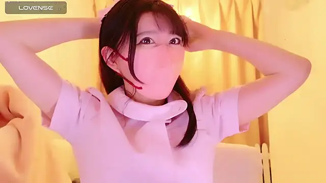 maii- online show from 02/19/25, 06:43