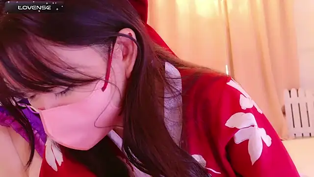 maii- online show from 03/04/25, 10:24