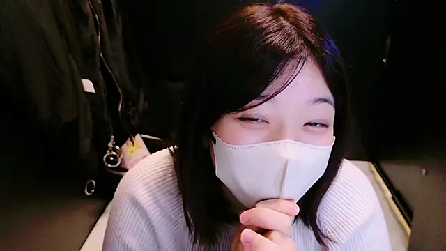 Snapshot of HaruruHappy chatting on 03/01/25, 09:29 HaruruHappy online show from 03/01/25, 09:29