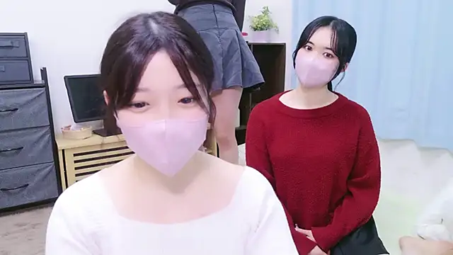 Snapshot of HaruruHappy chatting on 03/13/25, 02:44 HaruruHappy online show from 03/13/25, 02:44