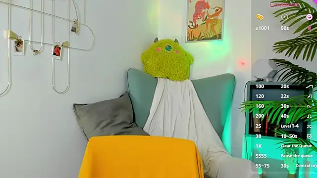 PamelaYong online show from 02/05/25, 01:44