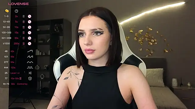 ammy cummy online show from 11/10/25, 09:19