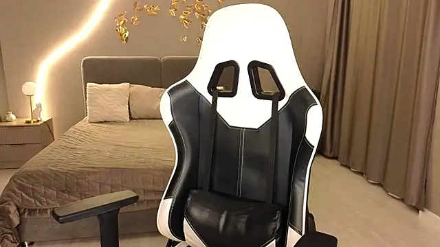 ammy cummy online show from 12/15/25, 03:55