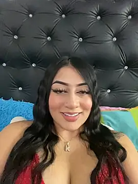 Snapshot of KittyRous chatting on 12/19/24, 06:12 KittyRous online show from 12/19/24, 06:12