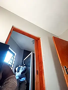 Mayo01  online show from 10/22/25, 05:52