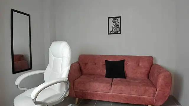 Alice23jones online show from 02/03/25, 09:29