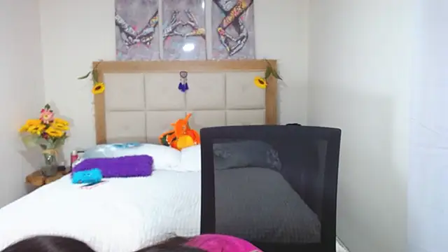 valentina hearts online show from 03/23/25, 12:58