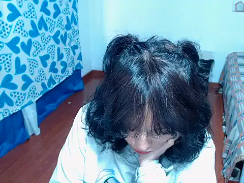 Snapshot of home_vlak chatting on 01/08/26, 05:48 home vlak online show from 01/08/26, 05:48