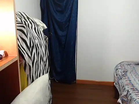 Snapshot of home_vlak chatting on 04/18/26, 07:29 home vlak online show from 04/18/26, 07:29