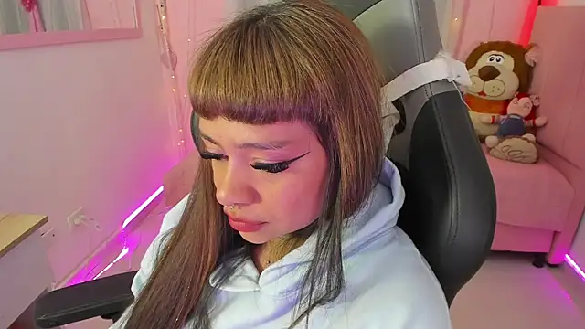 zoesullivan online show from 09/25/25, 10:30